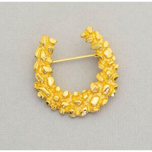 Golden horseshoe vintage brooch (C5)